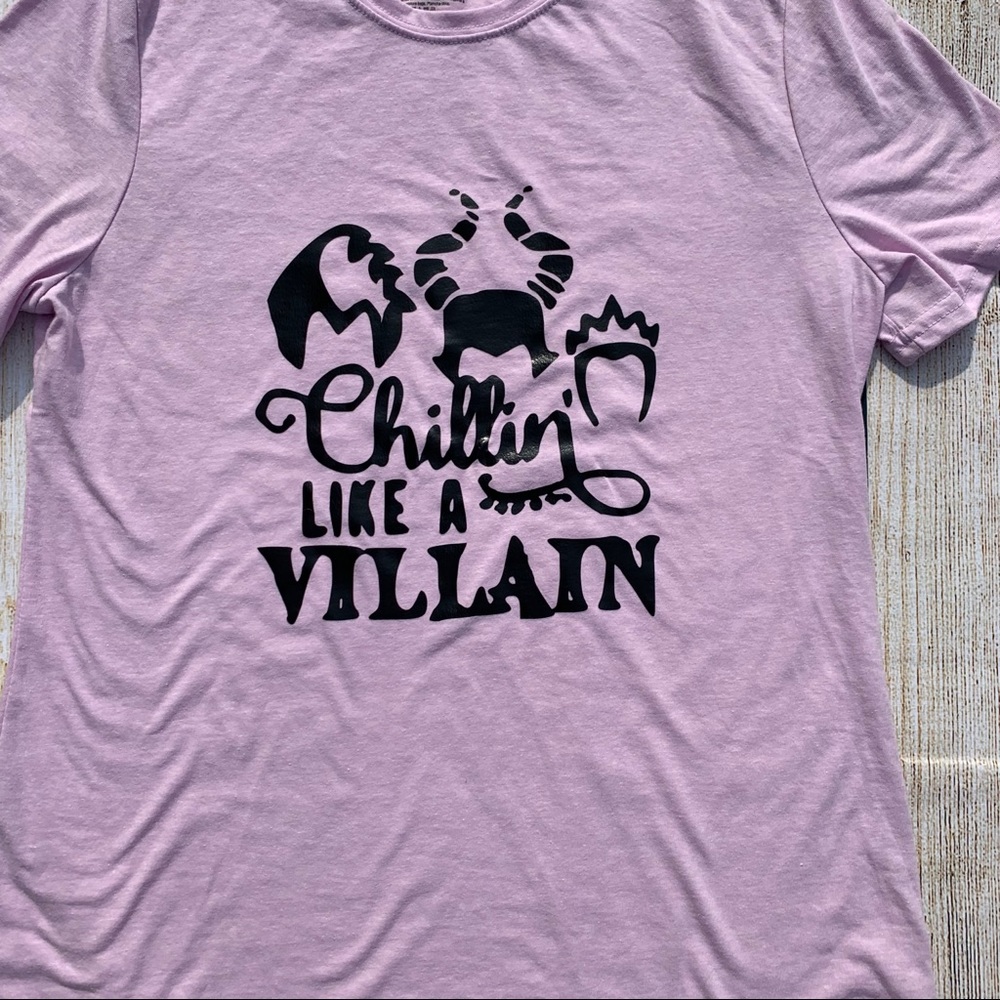 Chillin Like A Villain Disney Womens Graphic Shirt - Picture 4 of 7